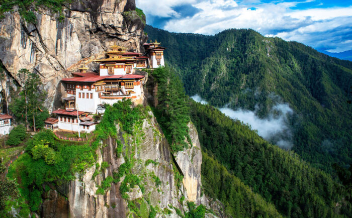 Bhutan – A Journey to the Land of the Thunder Dragon